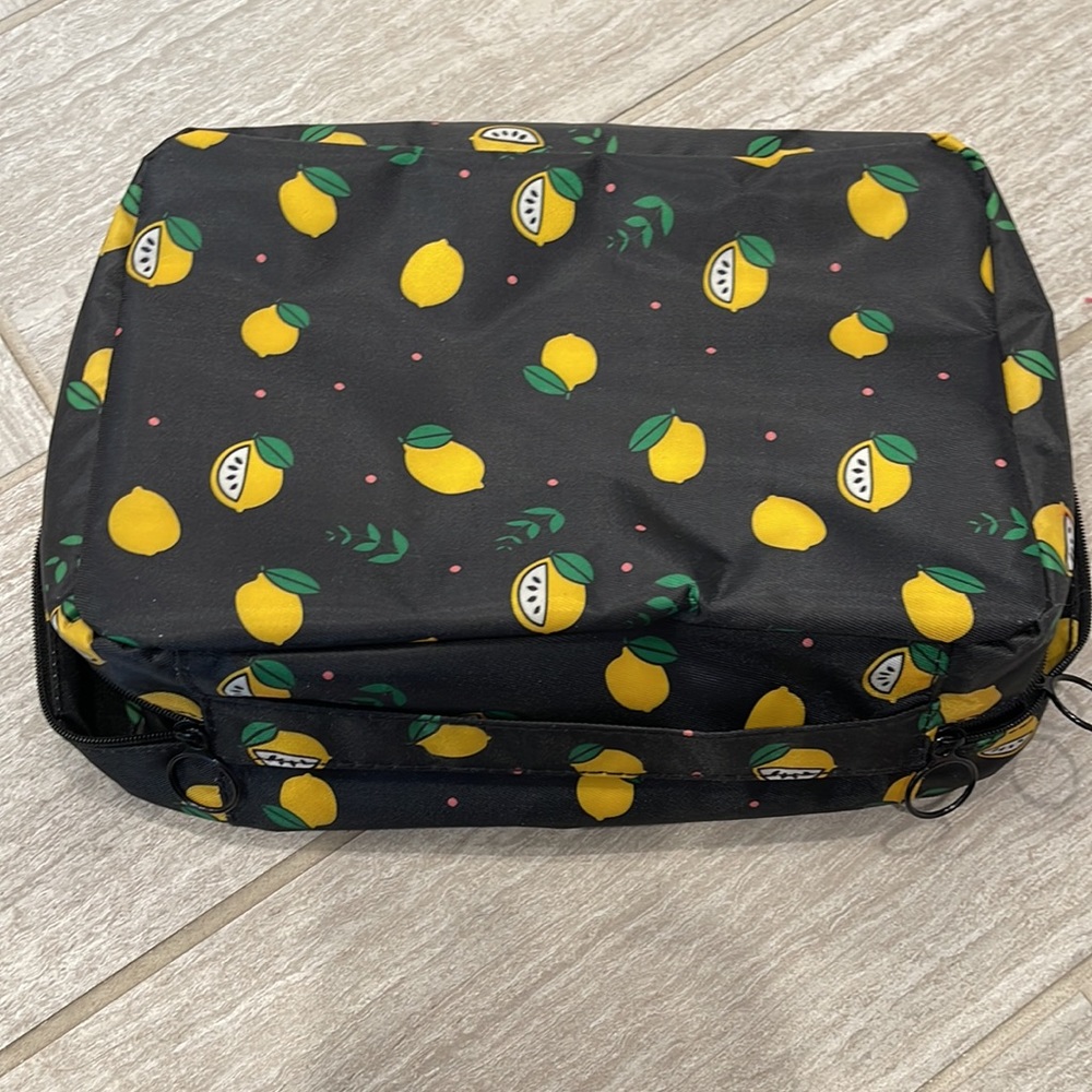 Travel cosmetics bag - Picture 5 of 5